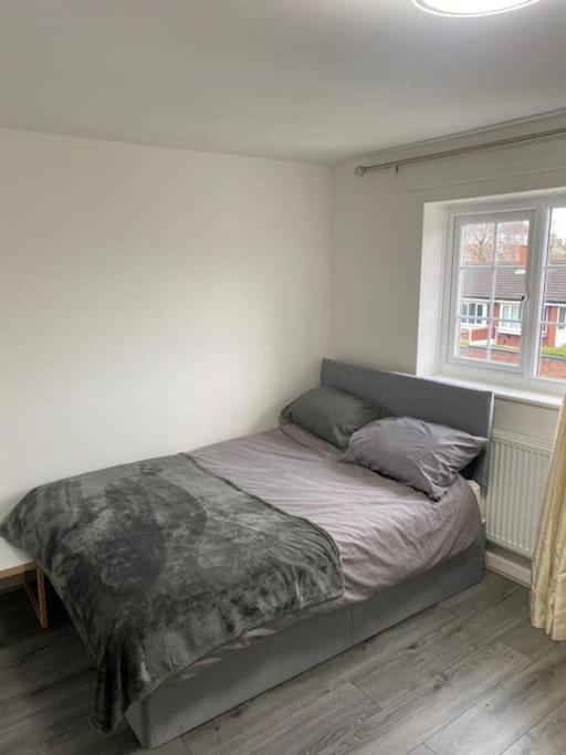 2 Bed House Sleeps 4-5 Villa Liverpool Eksteriør bilde